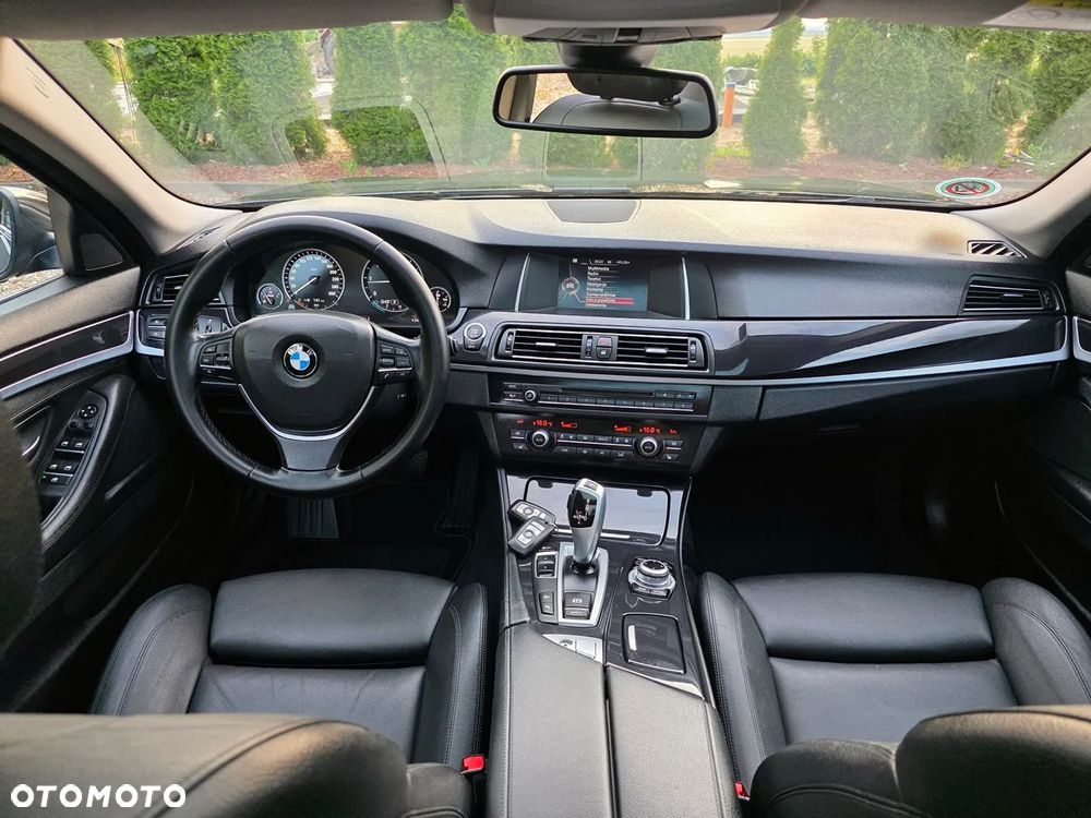 BMW Seria 5 520d xDrive - 19