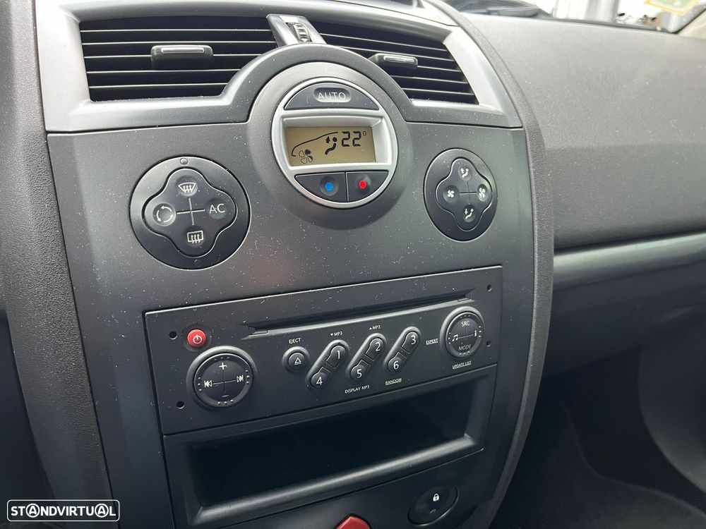 Renault Mégane Break 1.5 dCi Extreme - 11