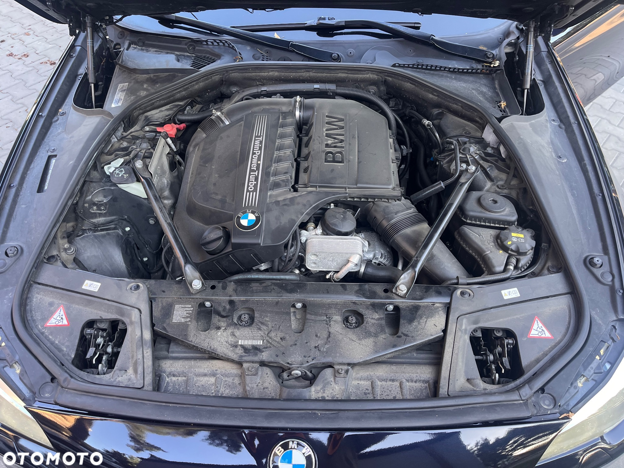 BMW Seria 5 535i xDrive - 23