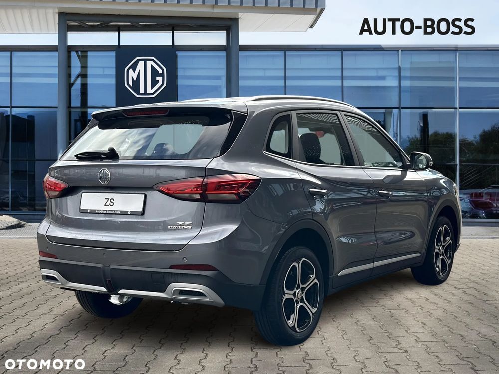 MG ZS Hybrid+ - 5