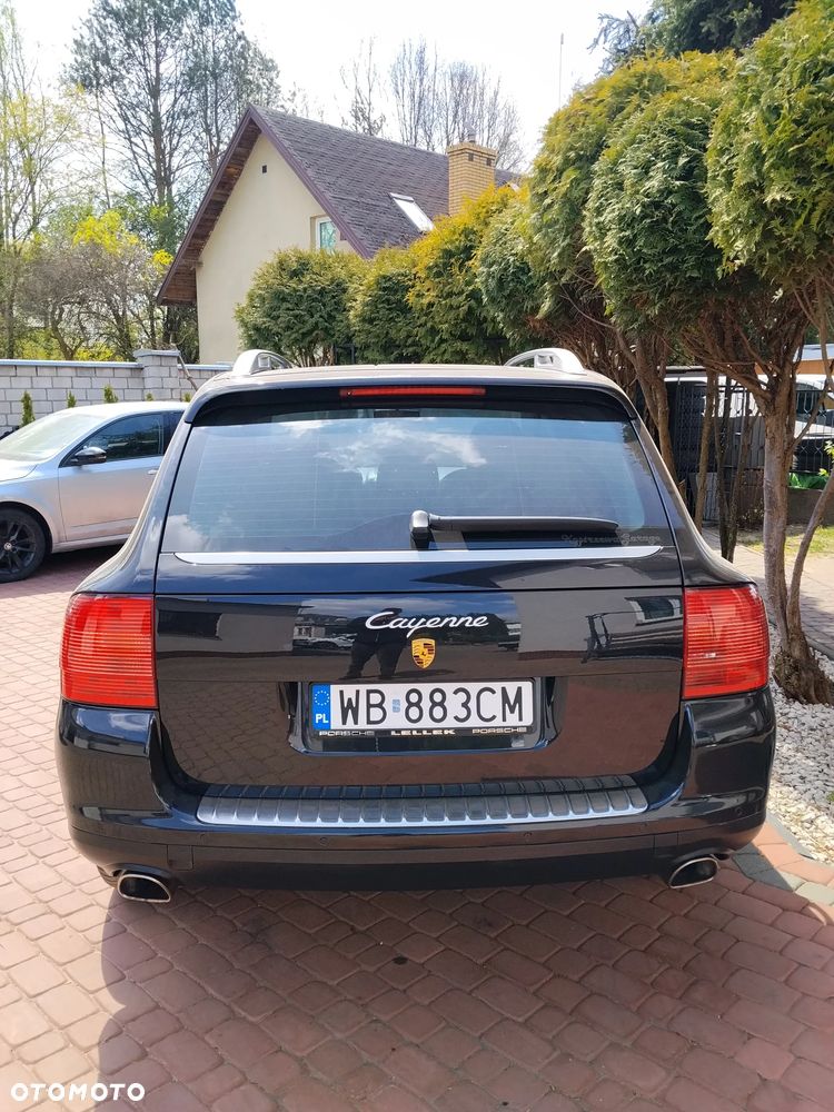 Porsche Cayenne - 5