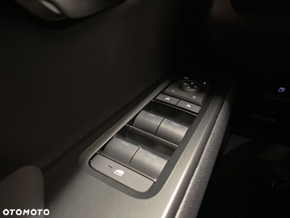 Lexus UX 300h Business - 20