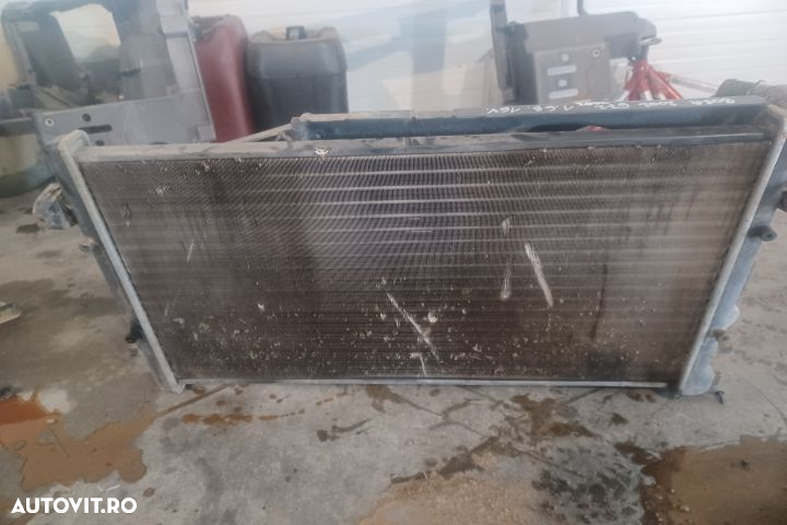 Radiator apa racire motor Volkswagen VW Bora 1  [din 1998 pana  2005] seria Sedan 1.6 16V MT (105 h - 5