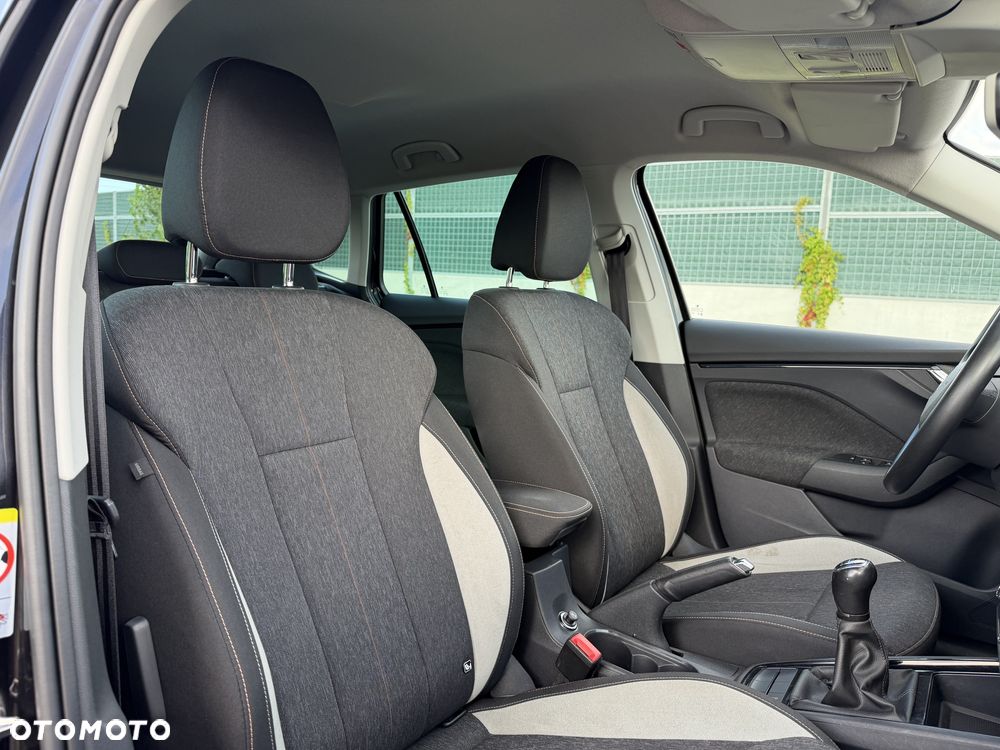 Skoda Kamiq 1.6 TDI Style - 27