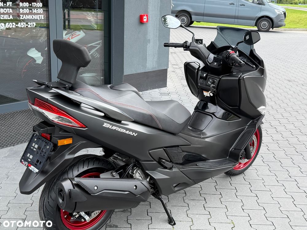Suzuki Burgman - 5