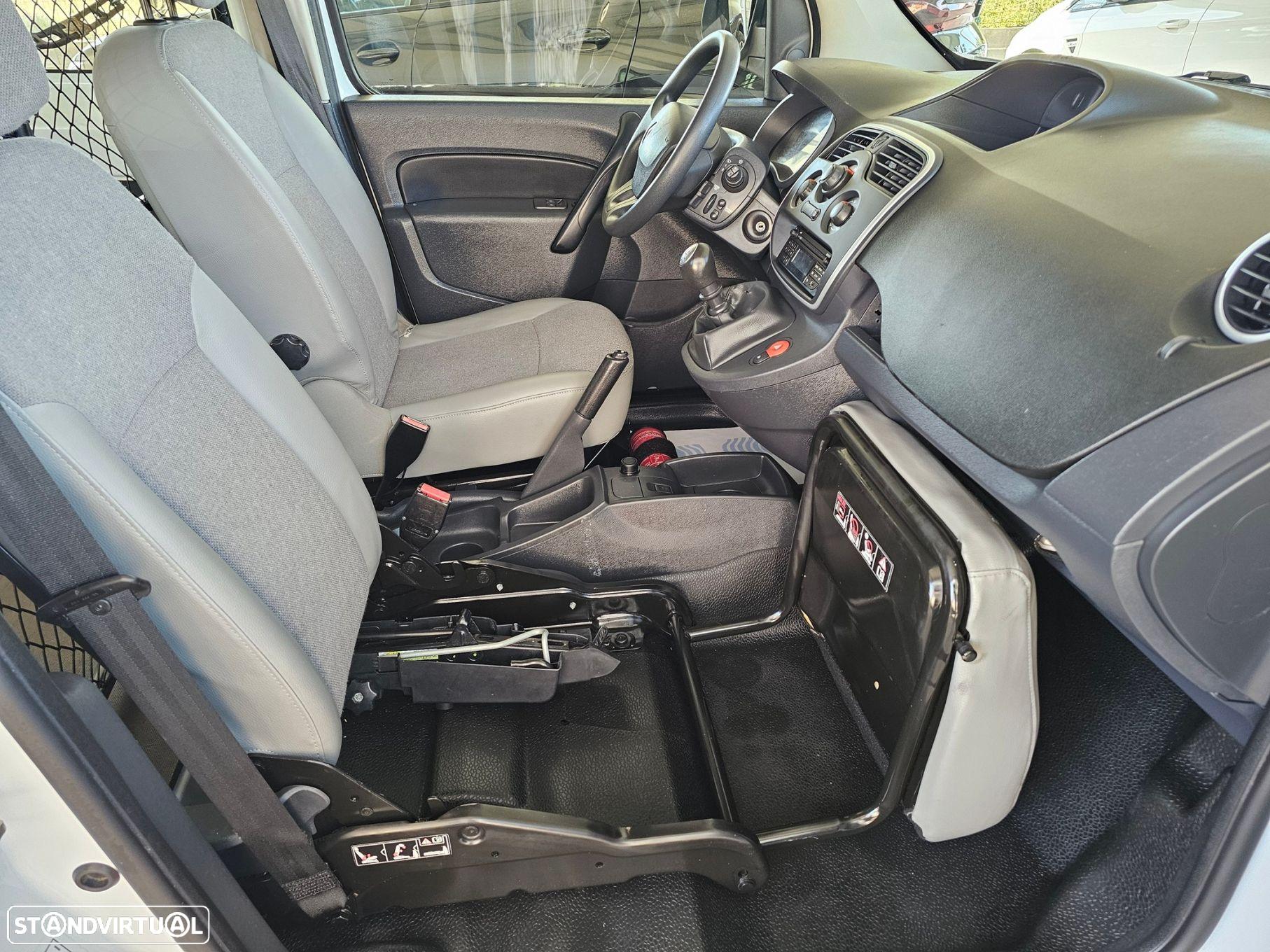 Renault Kangoo 1.5 Blue dCi Zen - 15