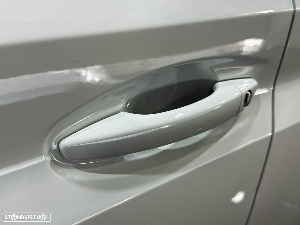 Peugeot e-208 50 kWh Allure Pack - 16