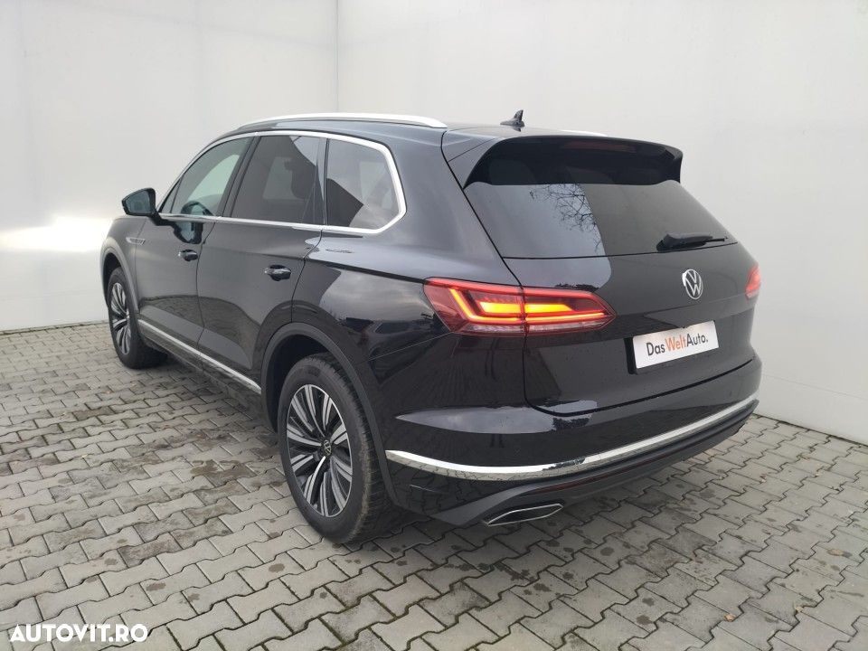 Volkswagen Touareg - 3