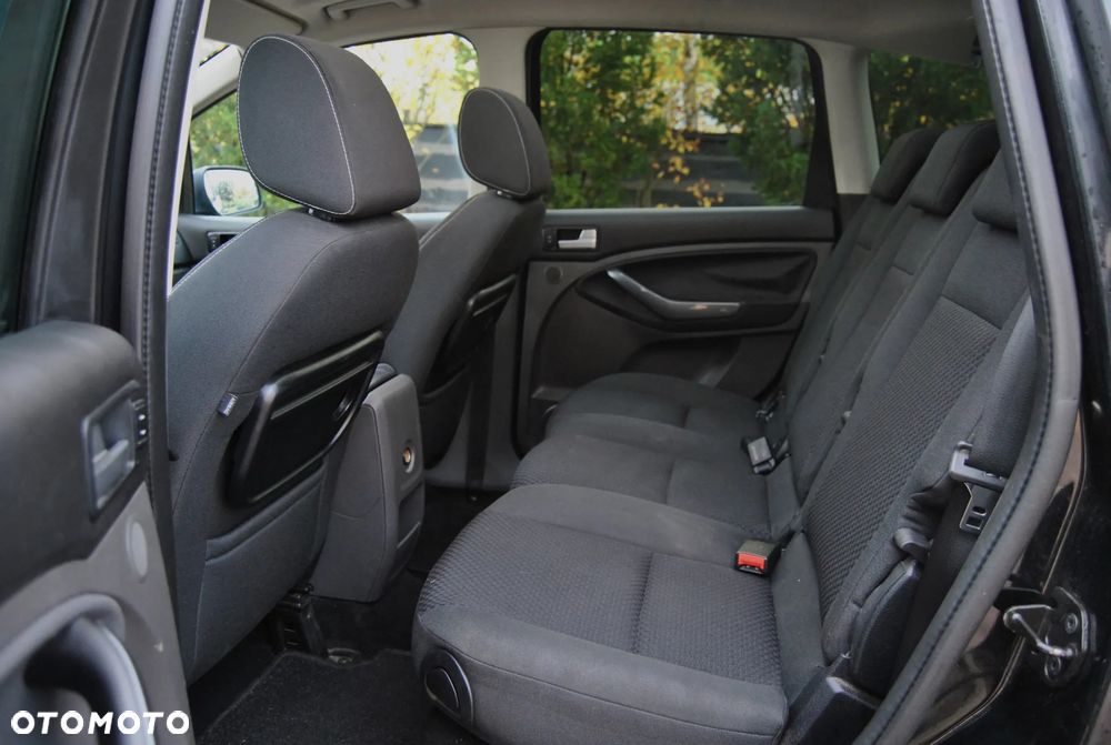 Ford C-MAX 1.8 Titanium - 6