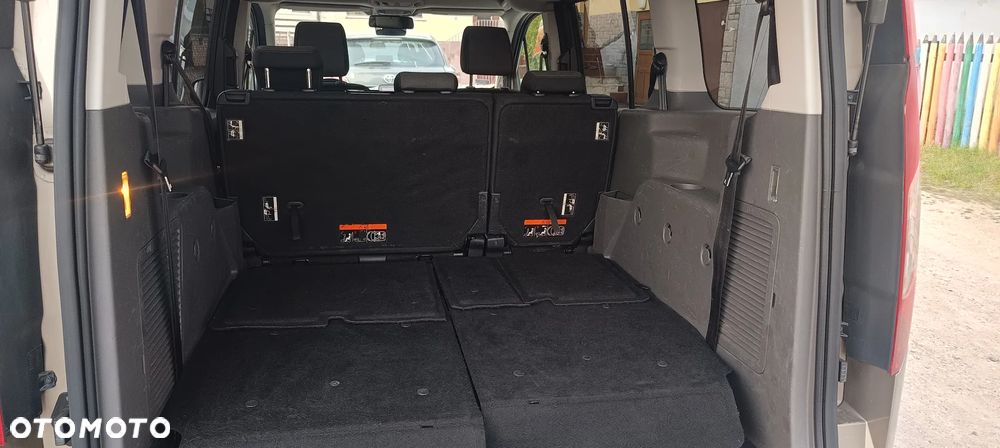 Ford Tourneo Connect 1.5 EcoBlue Titanium - 16