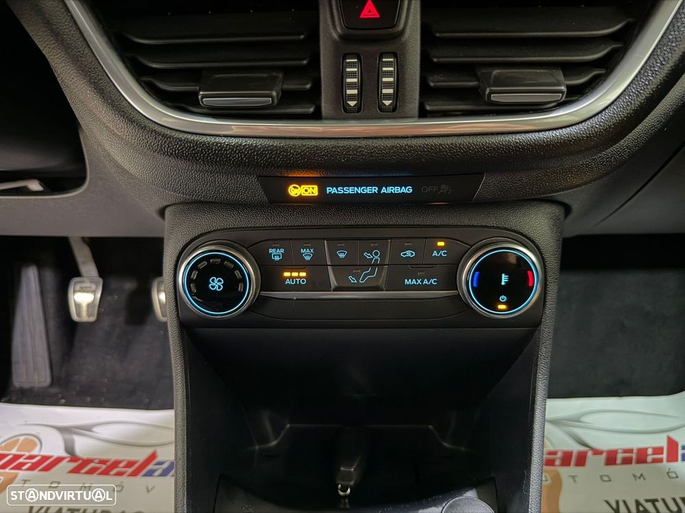 Ford Fiesta 1.0 EcoBoost ST-Line - 33