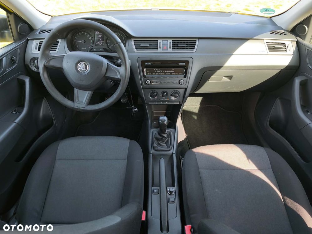 Skoda RAPID 1.6 TDI Cool Edition - 15