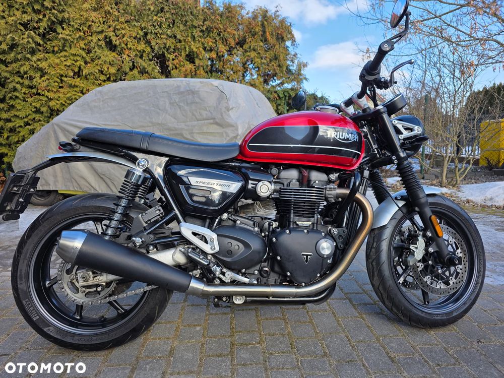 Triumph Speed Twin - 8