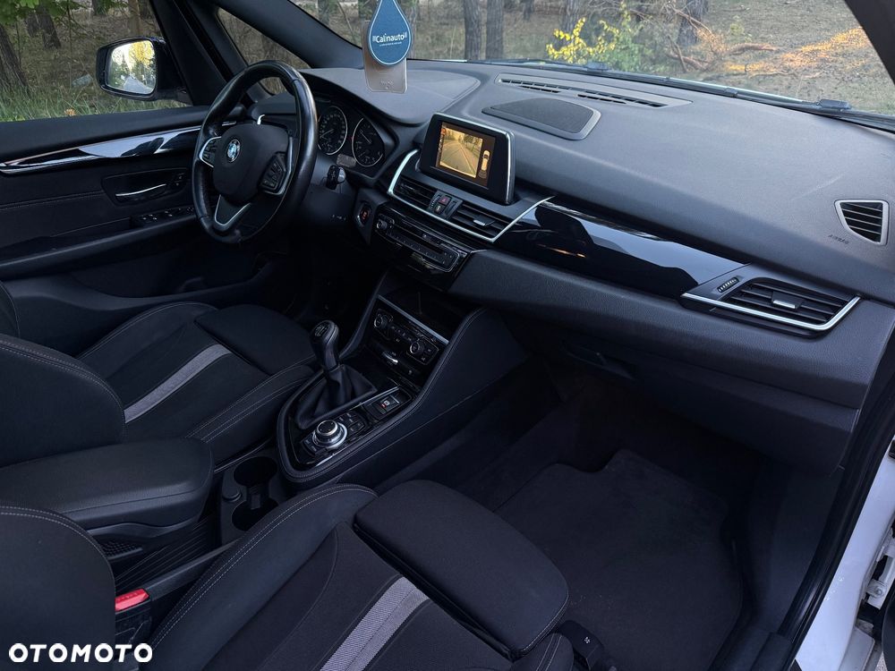 BMW Seria 2 216d GT Sport Line - 6