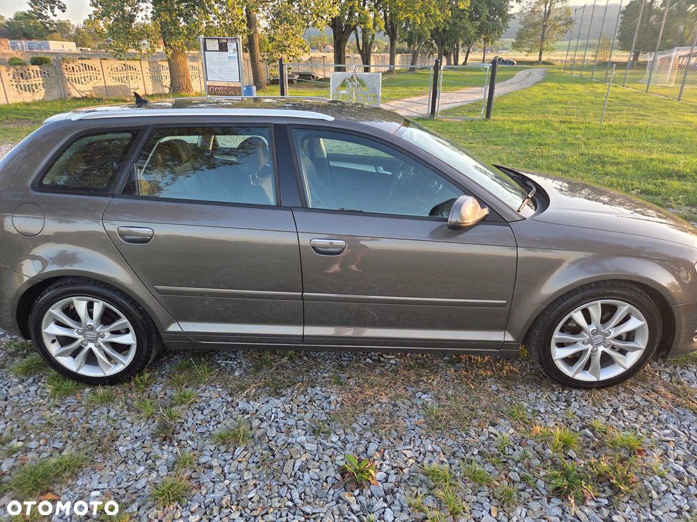 Audi A3 Sportback - 3