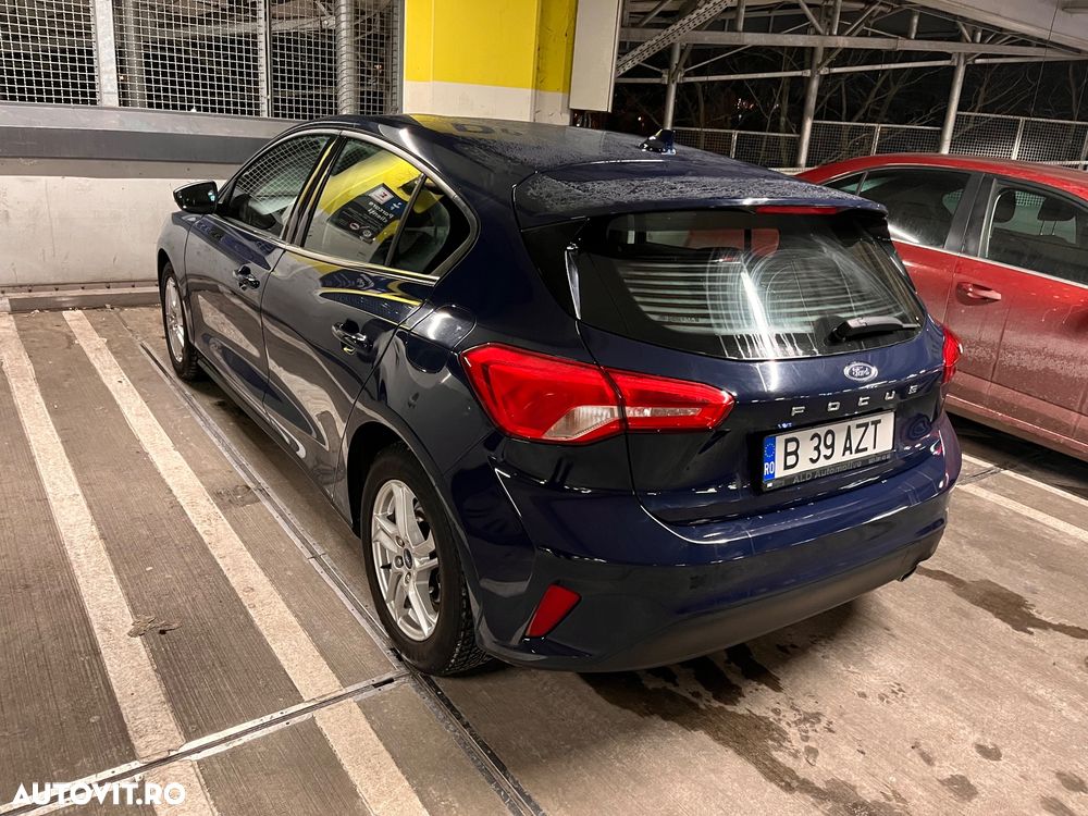 Ford Focus 1.5 EcoBlue Active Business - 17