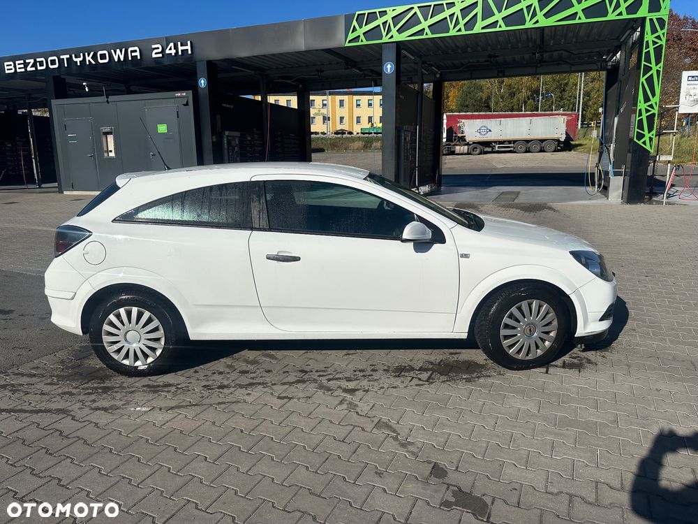 Opel Astra 2009 photo 5