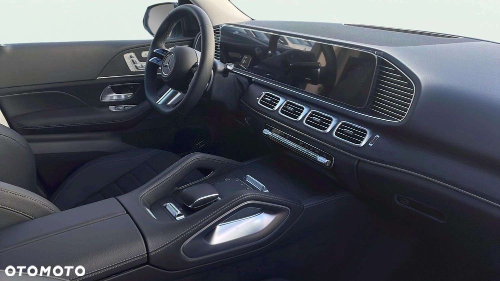 Mercedes-Benz GLE - 11