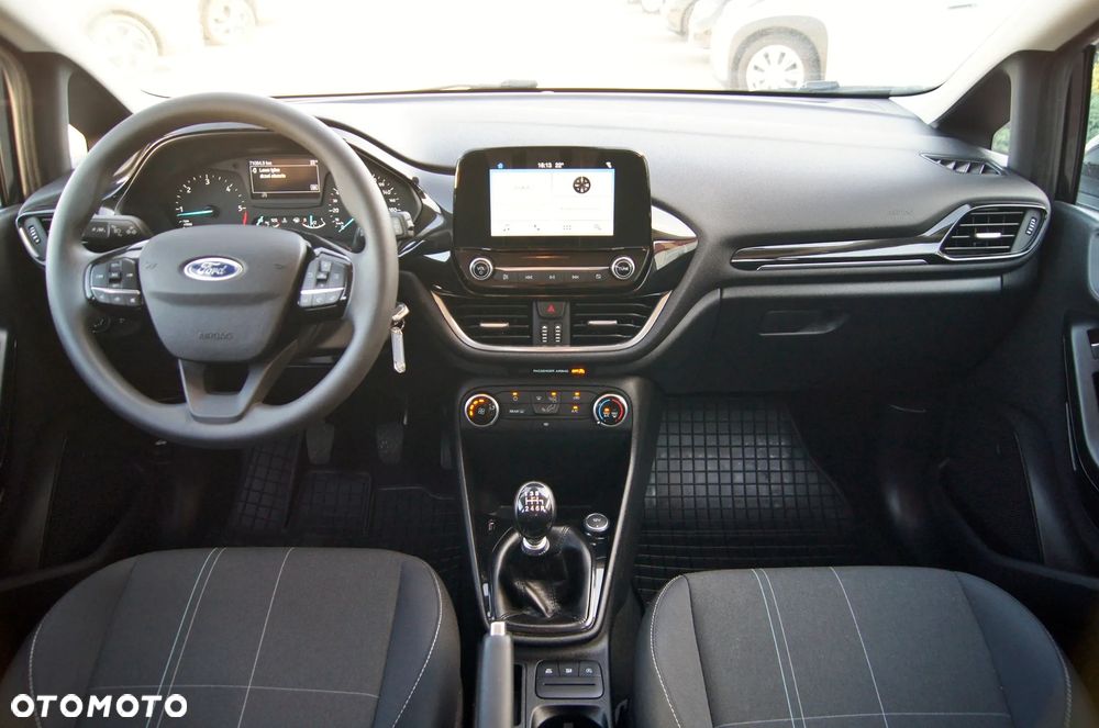 Ford Fiesta 1.5 TDCi SYNC Edition - 10