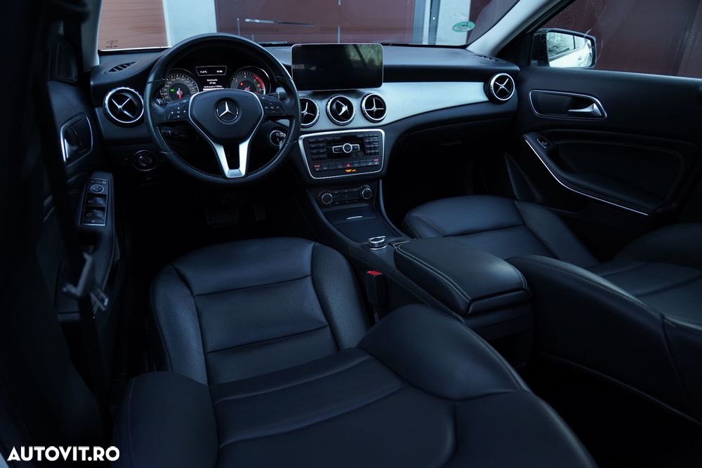 Mercedes-Benz GLA 200 (CDI) d 4Matic 7G-DCT AMG Line - 15