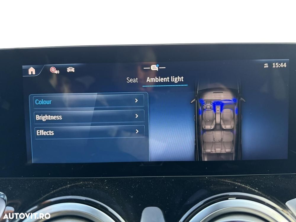 Mercedes-Benz GLB - 19