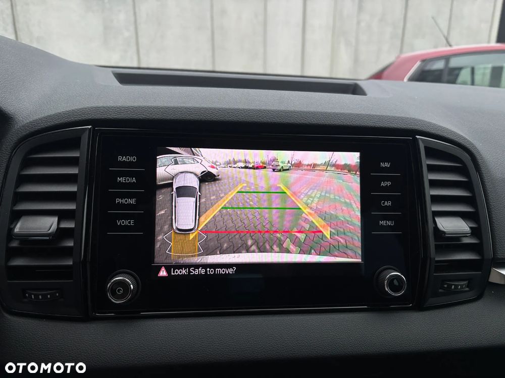 Skoda Karoq 1.5 TSI ACT Selection DSG - 18