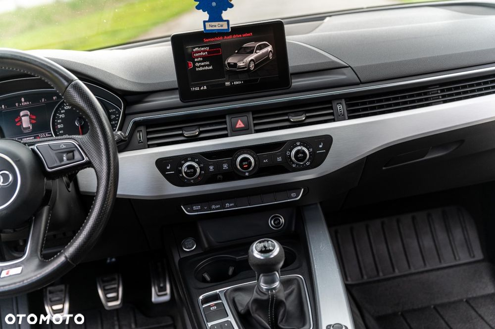 Audi A4 Avant 2.0 TDI ultra sport - 29