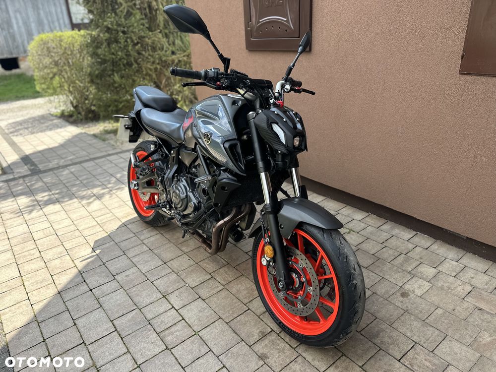 Yamaha MT - 3