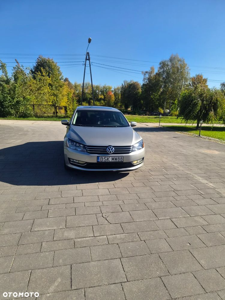 Volkswagen Passat - 10