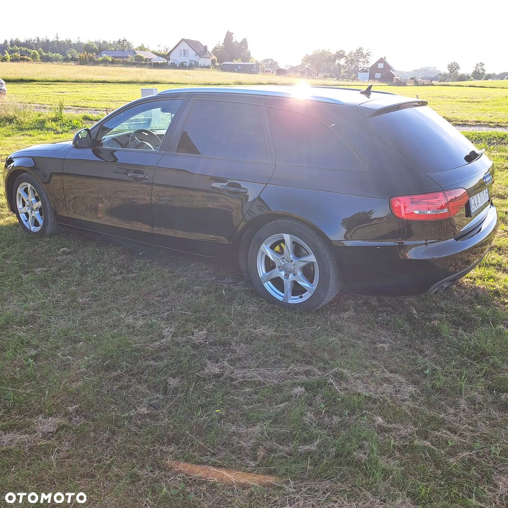 Audi A4 Avant - 12