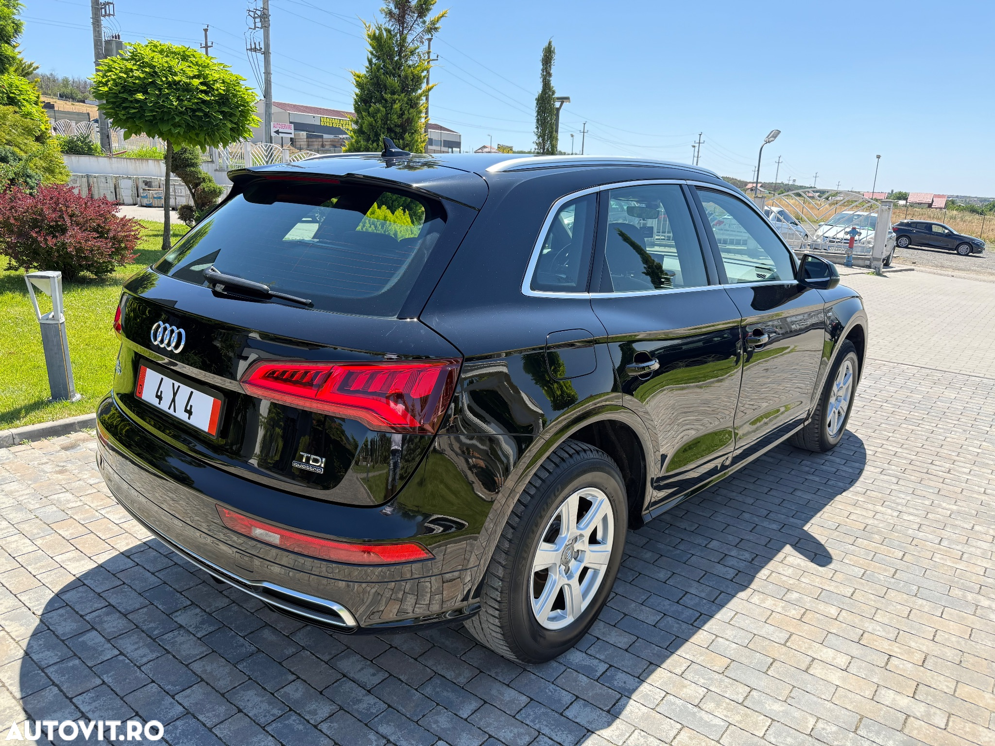 Audi Q5 2.0 TDI Quattro S tronic Sport - 9