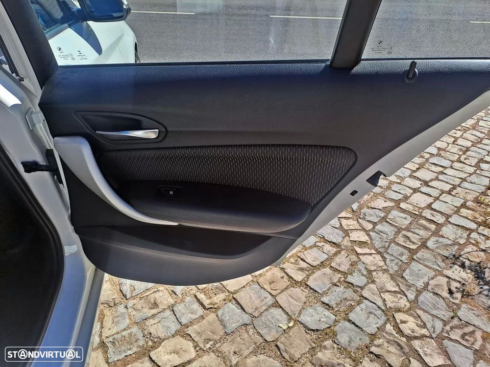 BMW 116 d Corporate Edition - 21