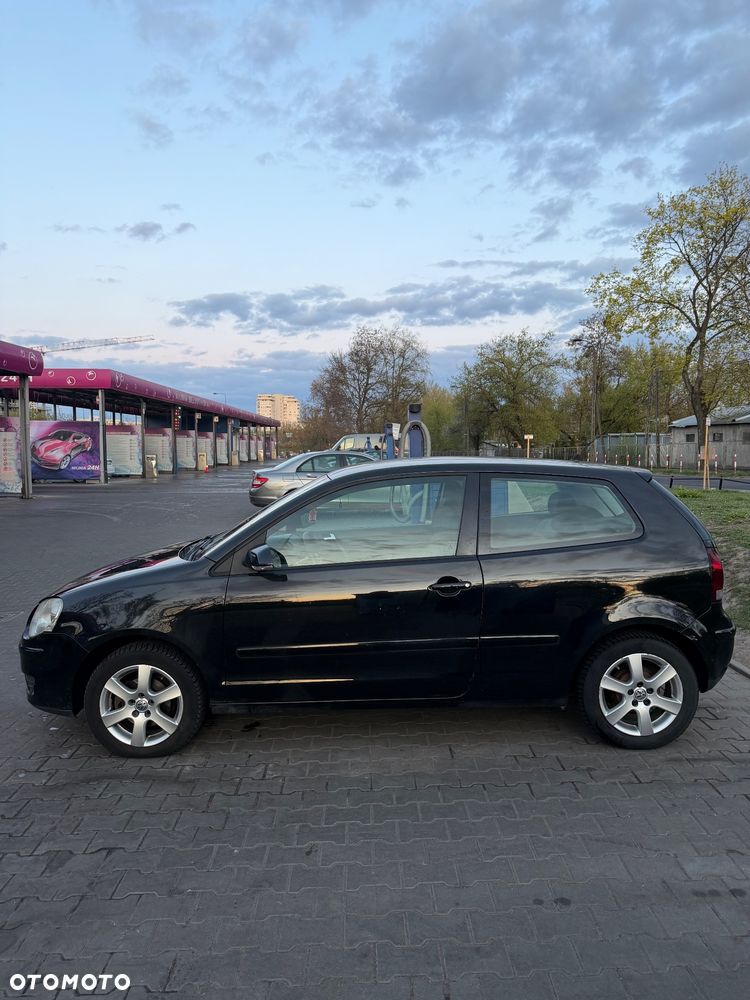 Volkswagen Polo 1.4 TDI Comfortline - 3
