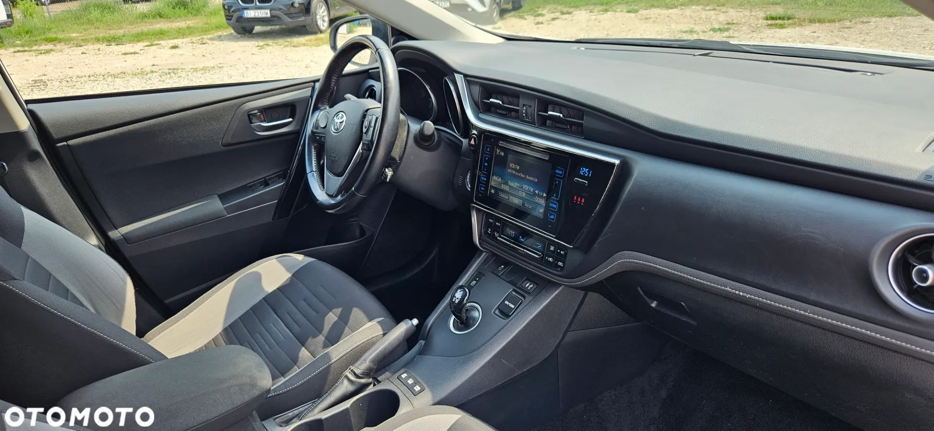 Toyota Auris 1.8 VVT-i Hybrid Automatik Comfort - 28