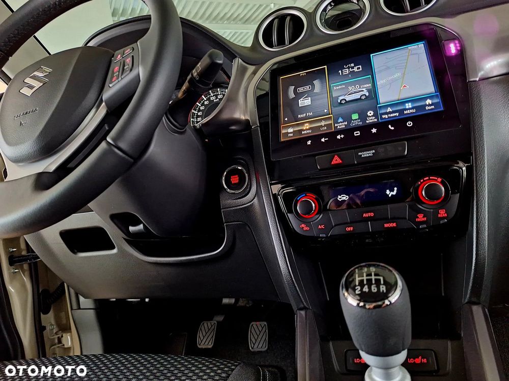 Suzuki Vitara 1.4 Boosterjet mHEV Premium Plus 2WD - 15