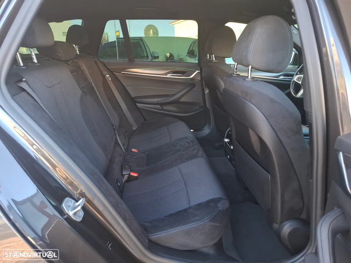 BMW 520 d Touring Aut. M Sport Edition - 37