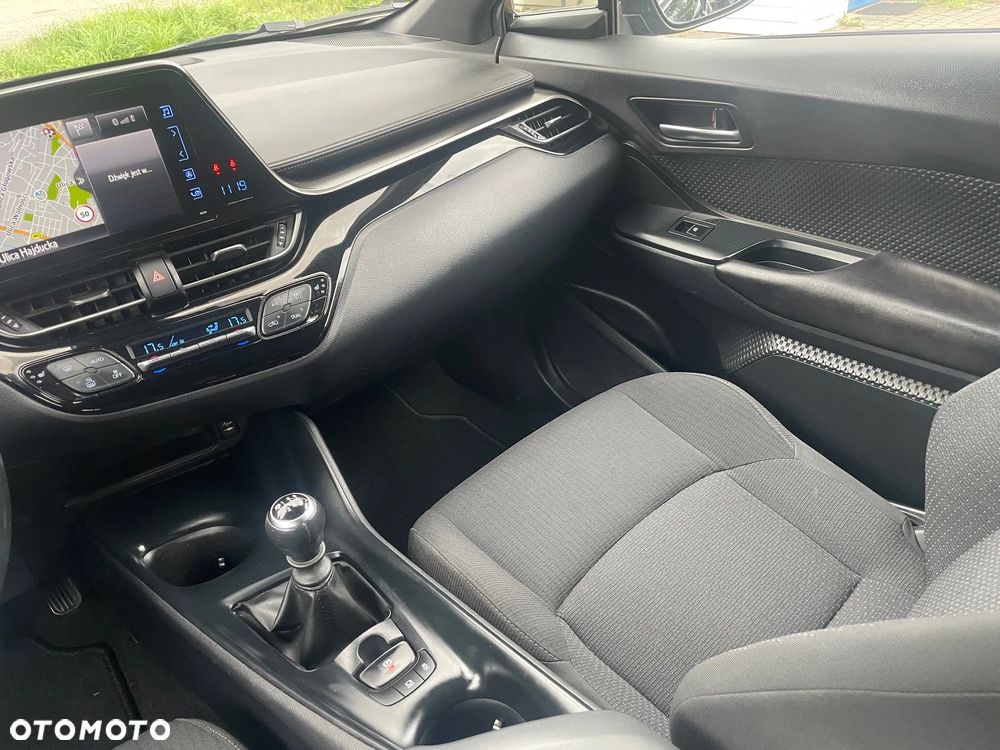 Toyota C-HR 1.2 T Prestige - 12