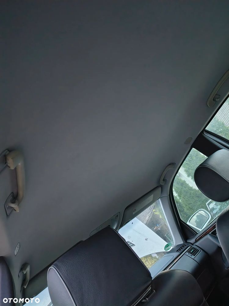 Mercedes-Benz Klasa E 280 4 Matic Elegance - 32