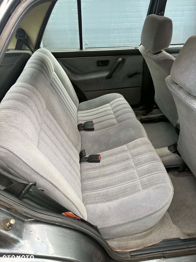 Volkswagen Golf - 11