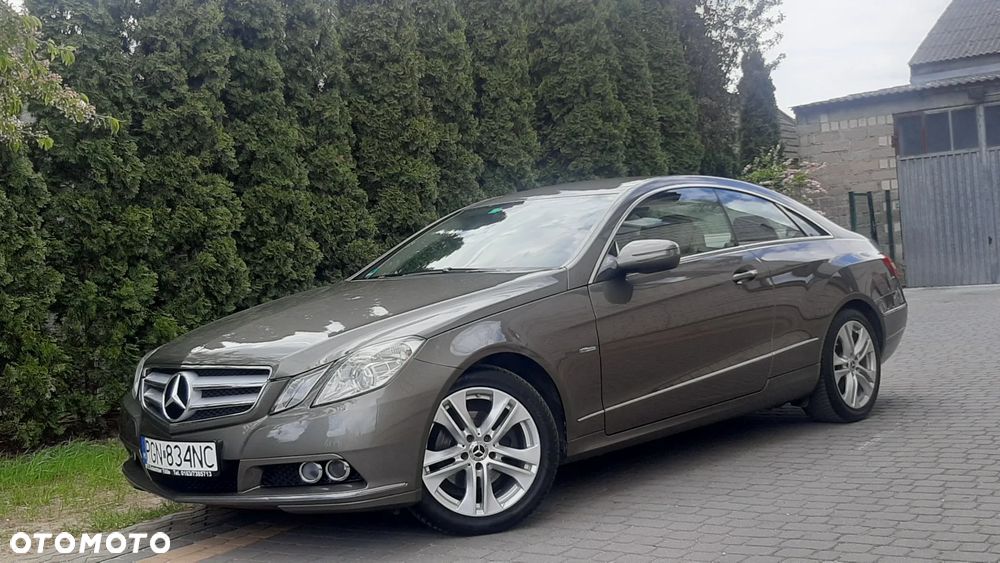 Mercedes-Benz Klasa E 250 CGI BlueEFFICIENCY Automatik Avantgarde - 3