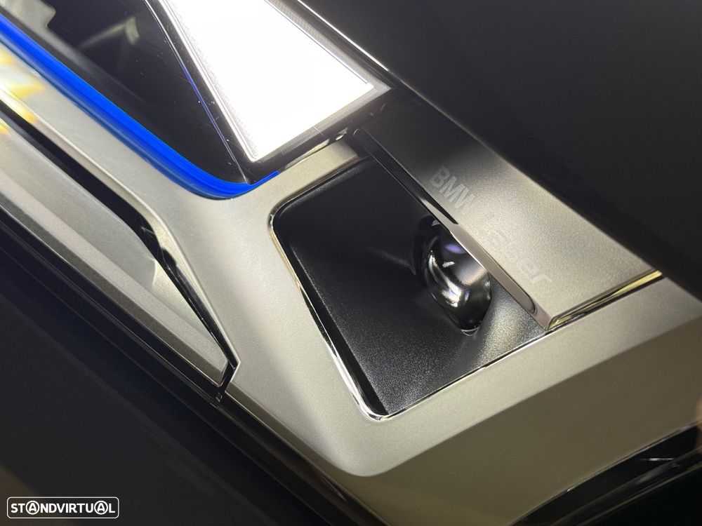 BMW iX xDrive 40 Pack Desportivo - 3