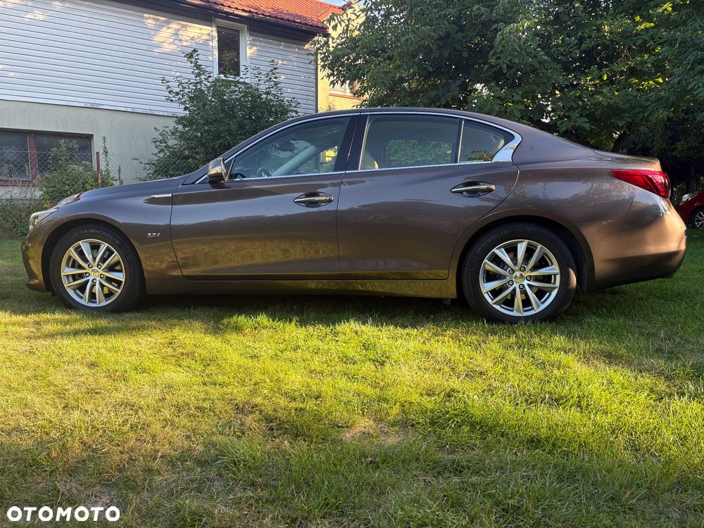 Infiniti Q50 2.2d EU6 - 10