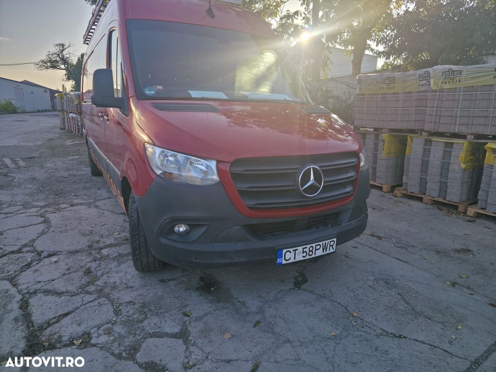 Mercedes-Benz Sprinter - 1