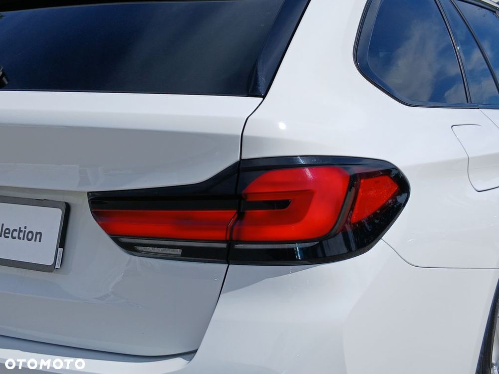 BMW Seria 5 518d - 13