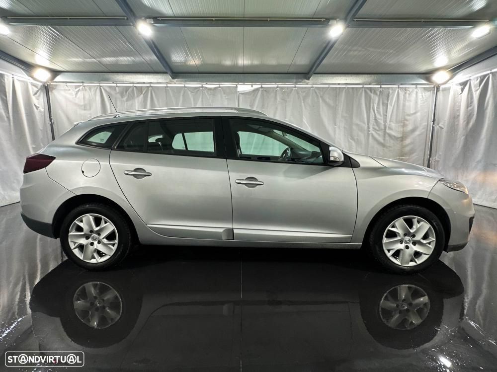 Renault Mégane 1.5 dCi Dynamique CO2 Champion - 12