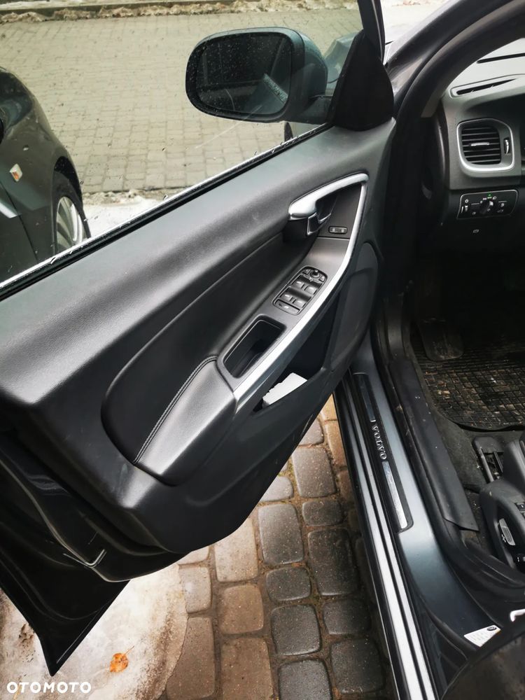Volvo V60 - 13