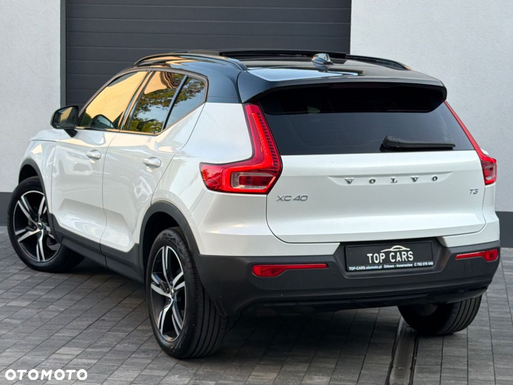 Volvo XC 40 T3 Geartronic RDesign - 27