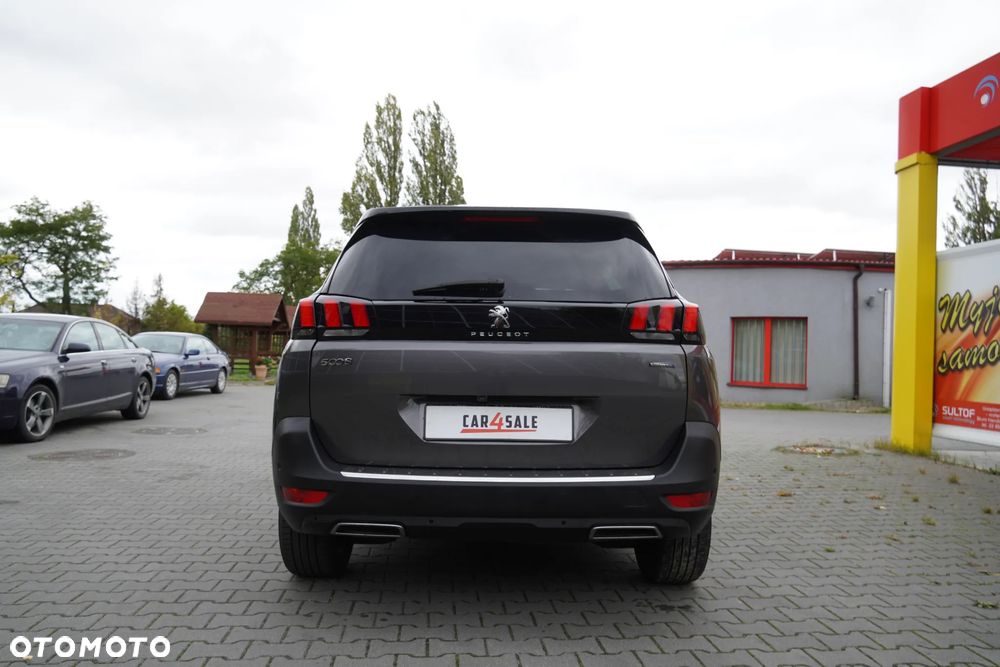 Peugeot 5008 - 7