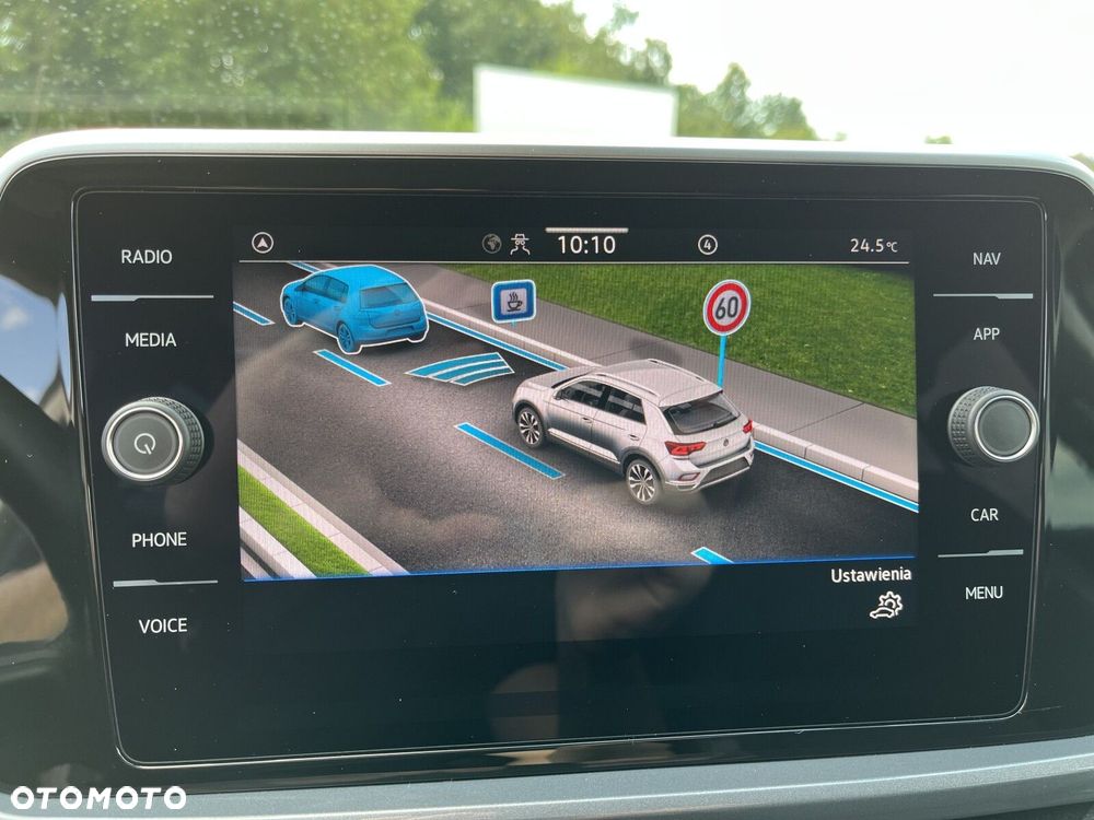 Volkswagen T-Roc - 28