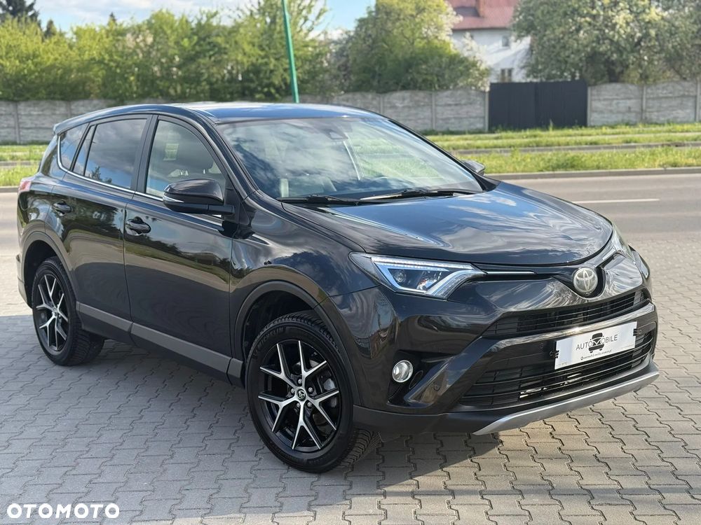 Toyota RAV4 2.0 D-4D 4x2 Start-Stop Executive - 3